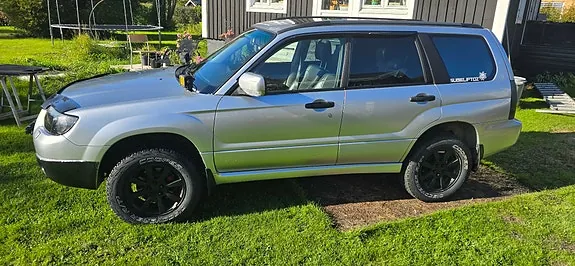 Subaru Forester 2006 photo 3