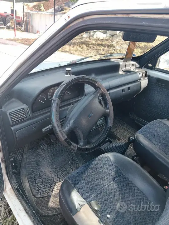 Fiat Fiorino 2000 photo 5