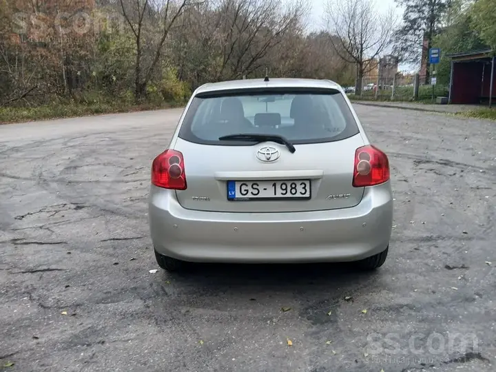 Toyota Auris 2007 photo 4