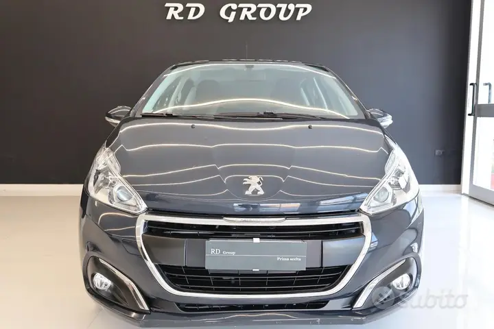 Peugeot 208 2018 photo 2