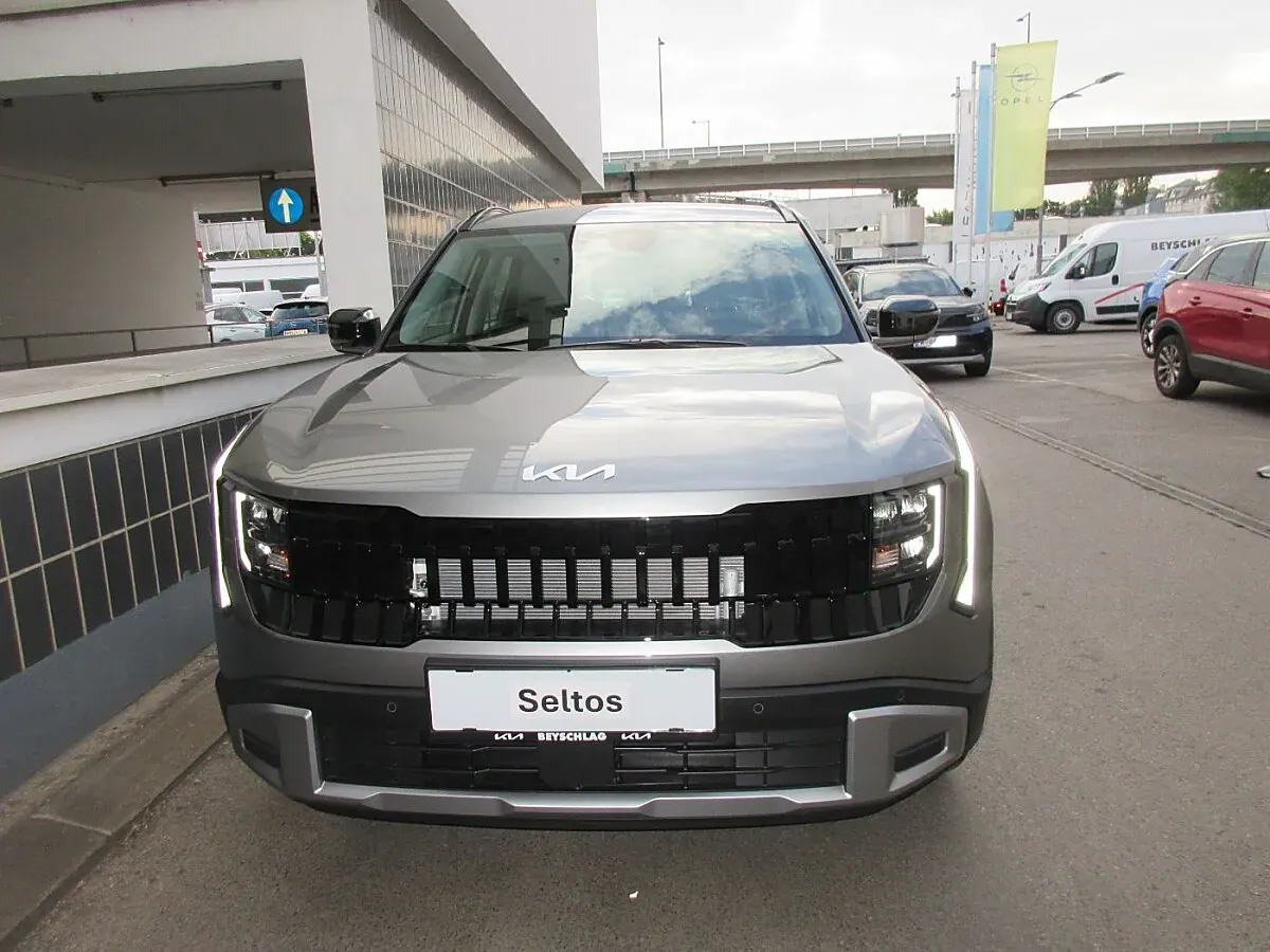 Kia Seltos photo 3