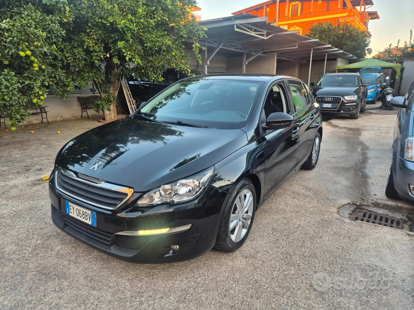 Peugeot 308 2015 photo 2