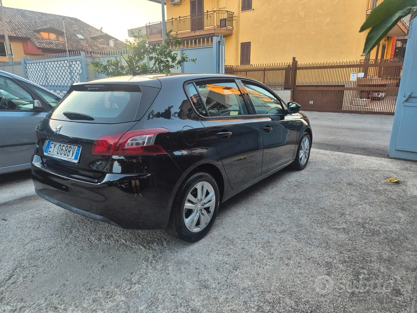 Peugeot 308 2015 photo 4