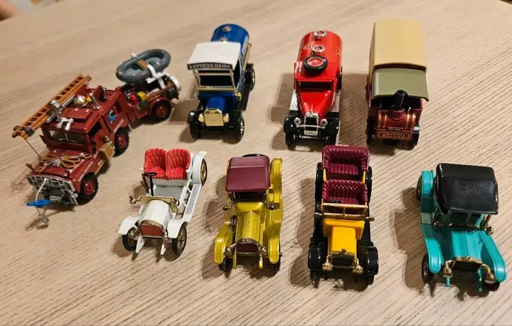Matchbox Sammler Autos Set