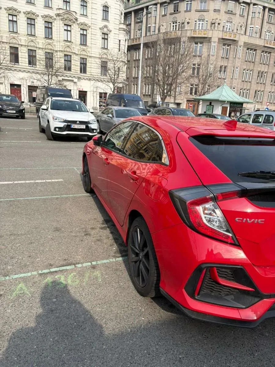 Honda Civic 2022 photo 3