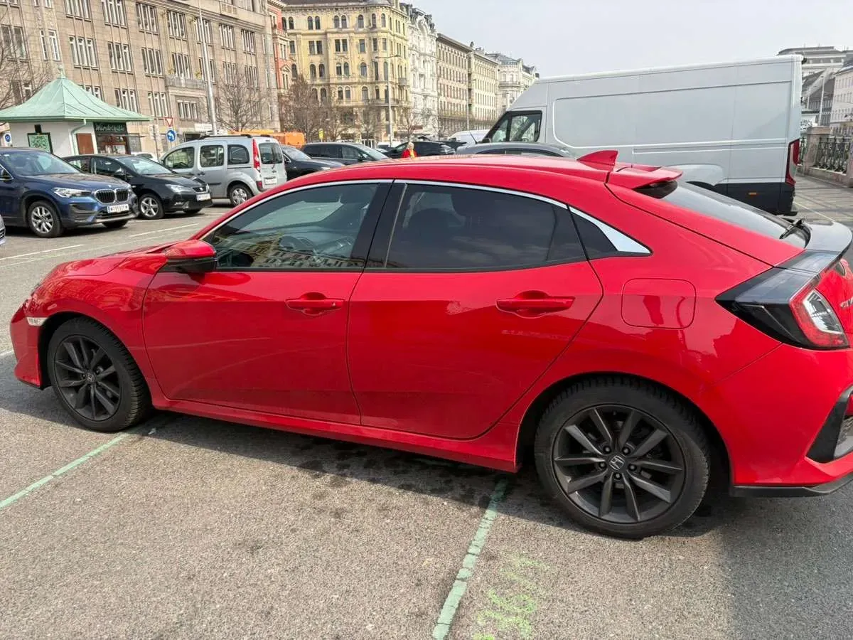 Honda Civic 2022 photo 2