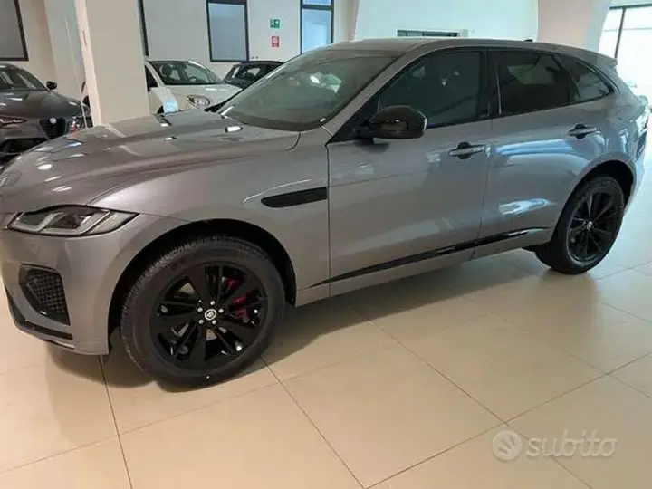 Jaguar F-Pace 2026 photo 5