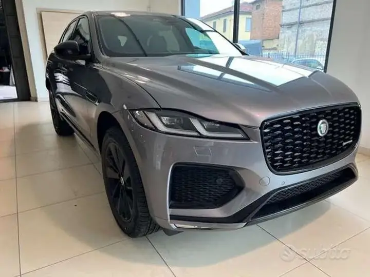 Jaguar F-Pace