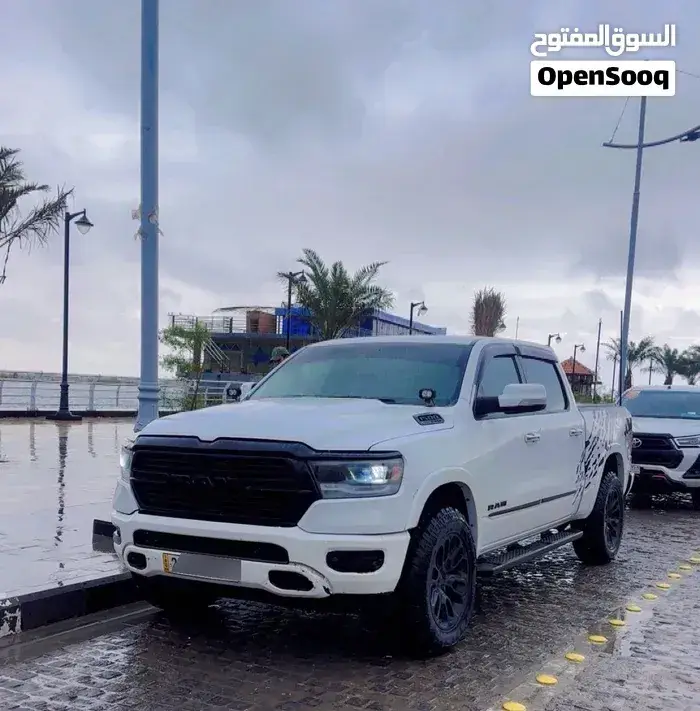 Dodge Ram Laramie