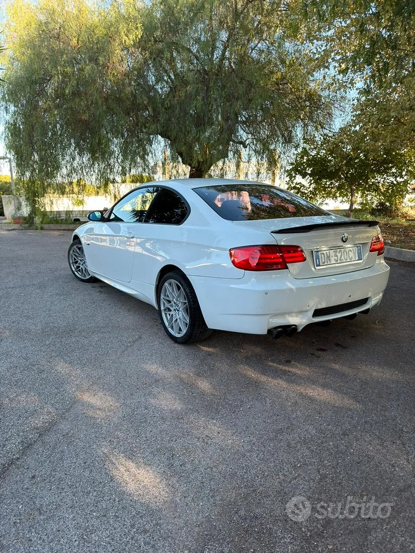 BMW 320D 2008 photo 4
