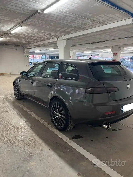Alfa Romeo 159 2010 photo 3