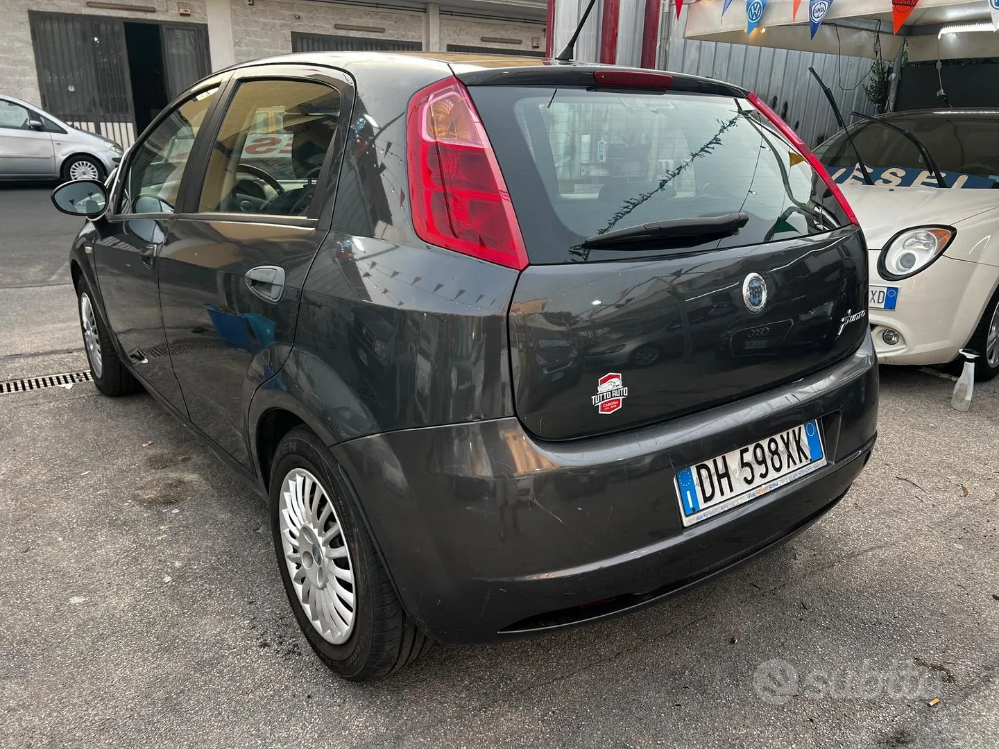 Fiat Grande Punto 2008 photo 2