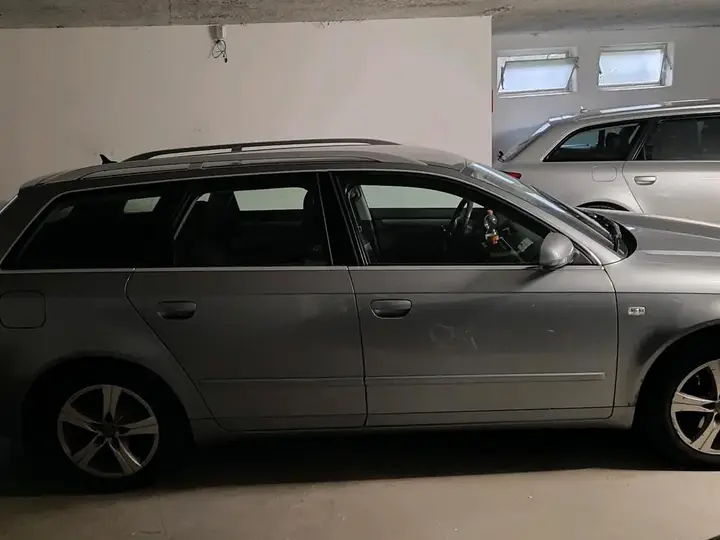 Audi A4 B8