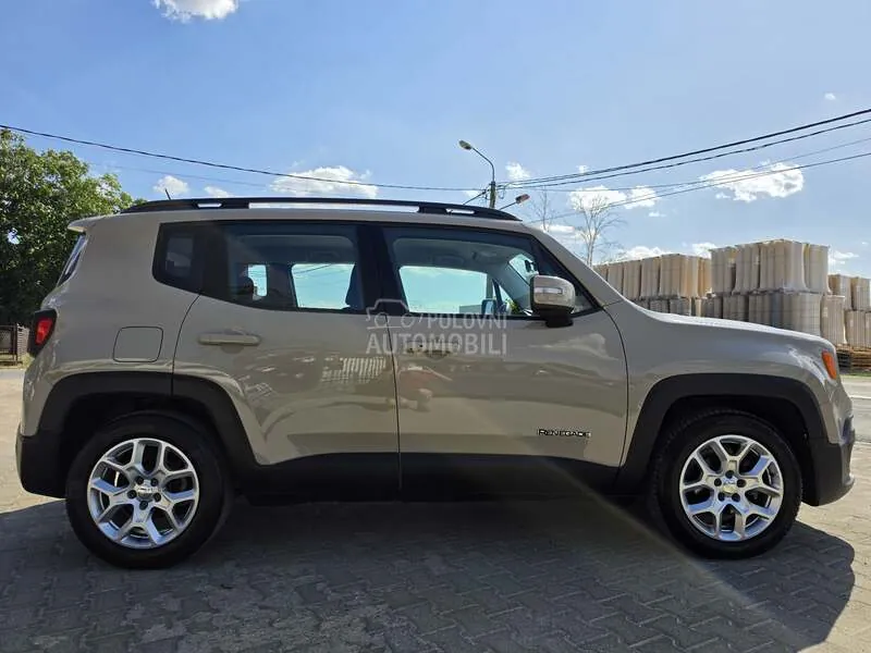 Jeep Renegade 2015 photo 4