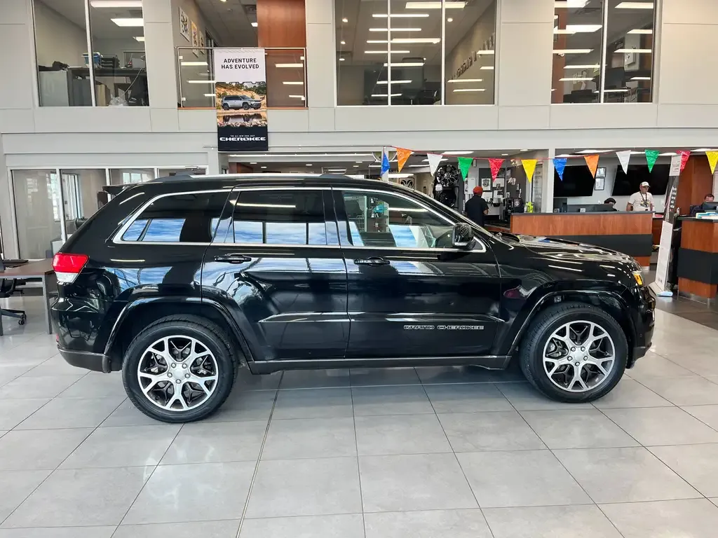 Jeep Grand Cherokee 2018 photo 4