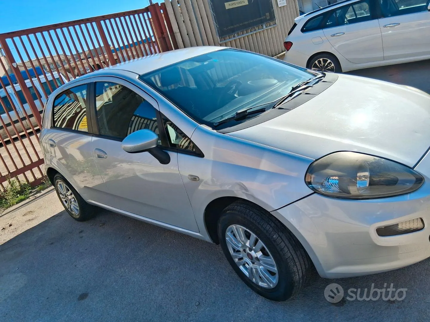 Fiat Punto Evo 2013 photo 3