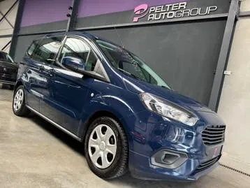 Ford Tourneo Courier 2023 photo 3