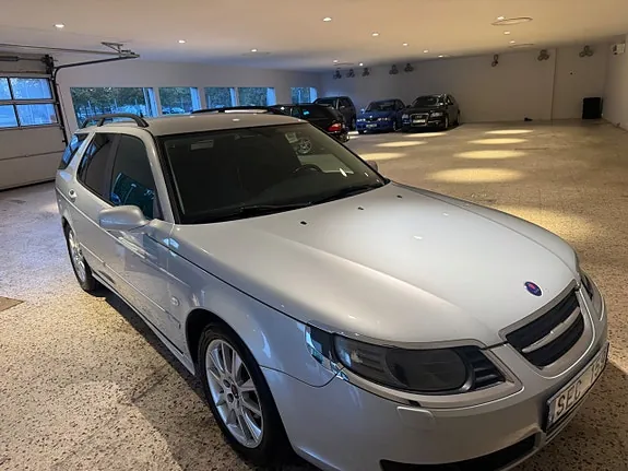 Saab 9-5 2009 photo 2