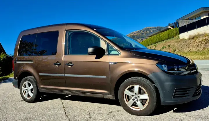 Volkswagen Caddy 2016 photo 2