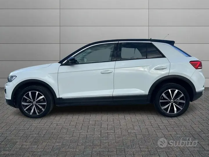 Volkswagen T-Roc 2018 photo 2