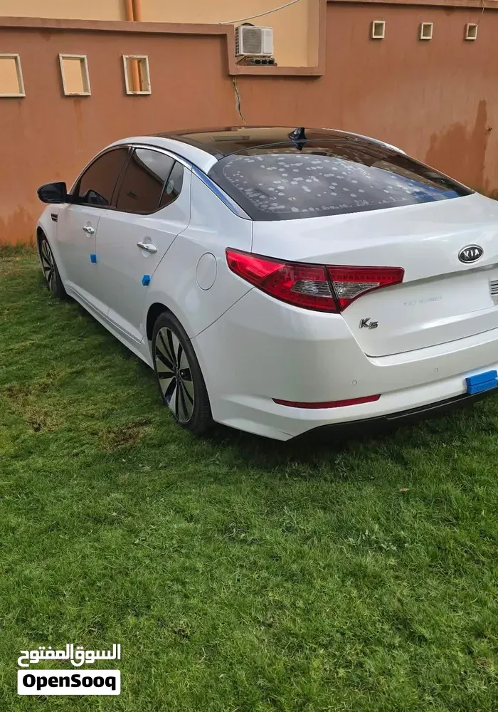 Kia K5 2012 photo 4
