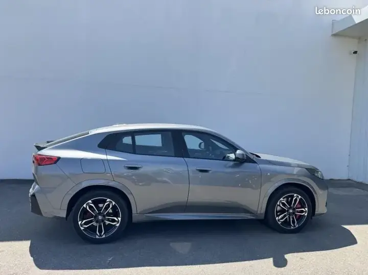 BMW X2 2024 photo 2