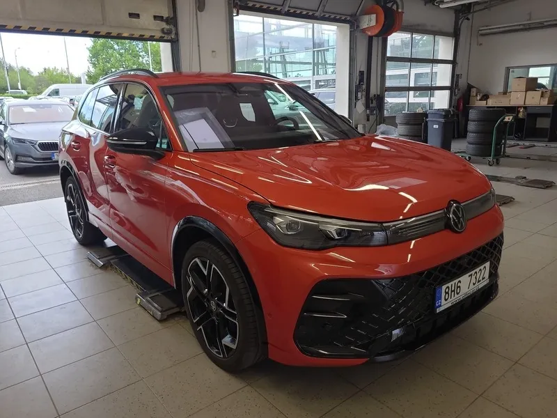 Volkswagen Tiguan 2024 photo 5