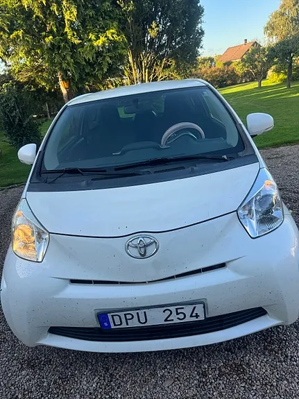 Toyota Iq 2010 photo 4