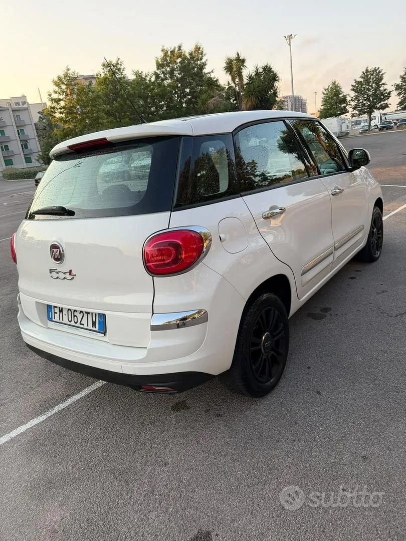 Fiat 500L 2018 photo 2