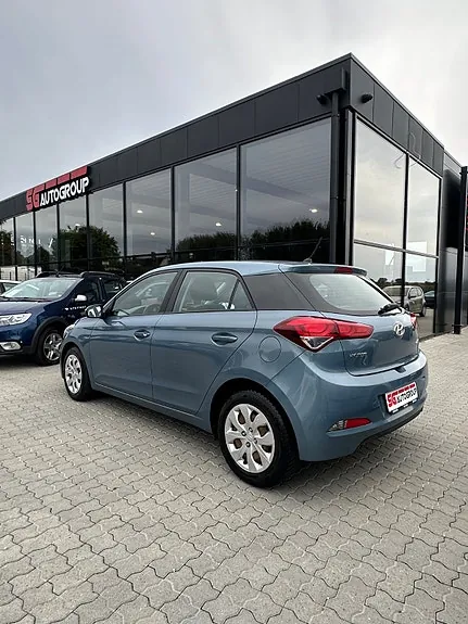Hyundai I20 2017 photo 3