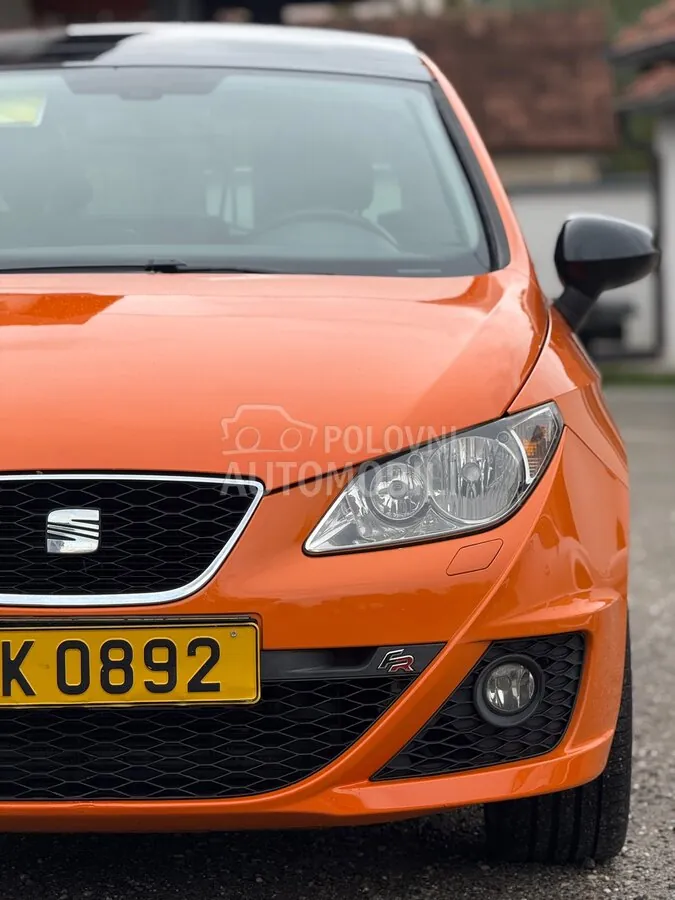 Seat Ibiza 2012 photo 4