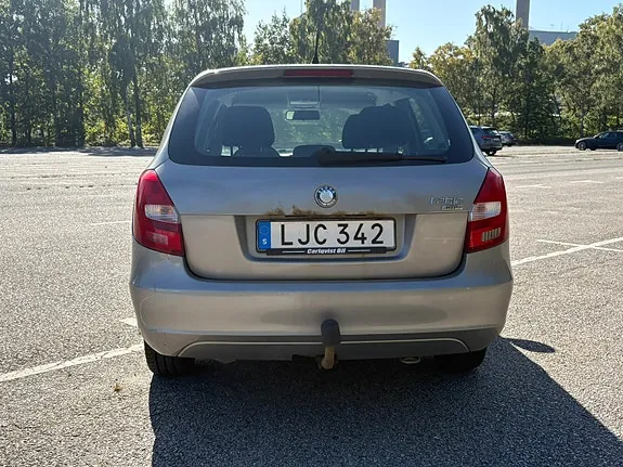 Skoda Fabia 2008 photo 3