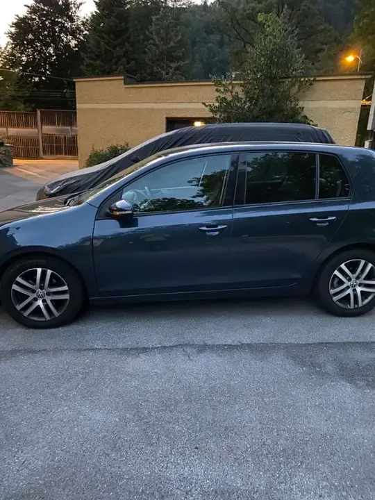 Volkswagen Golf 2009 photo 3