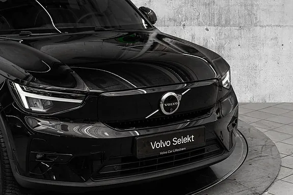 Volvo Xc40 2024 photo 2