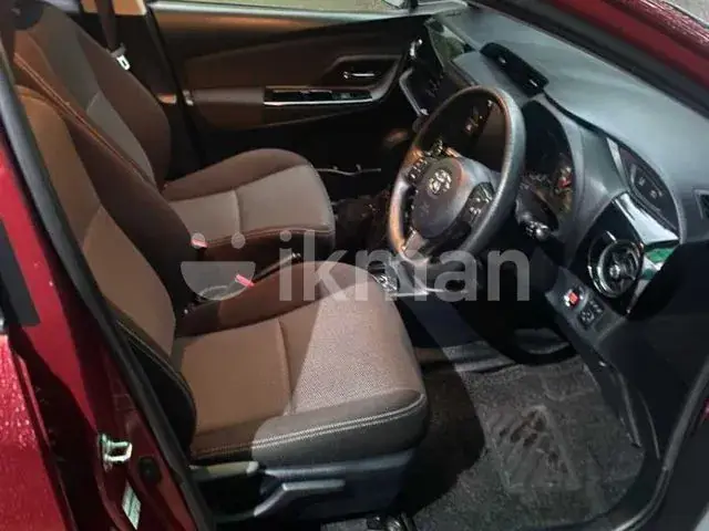 Toyota Vitz 2019 photo 5