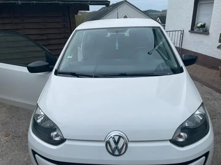 Volkswagen Up