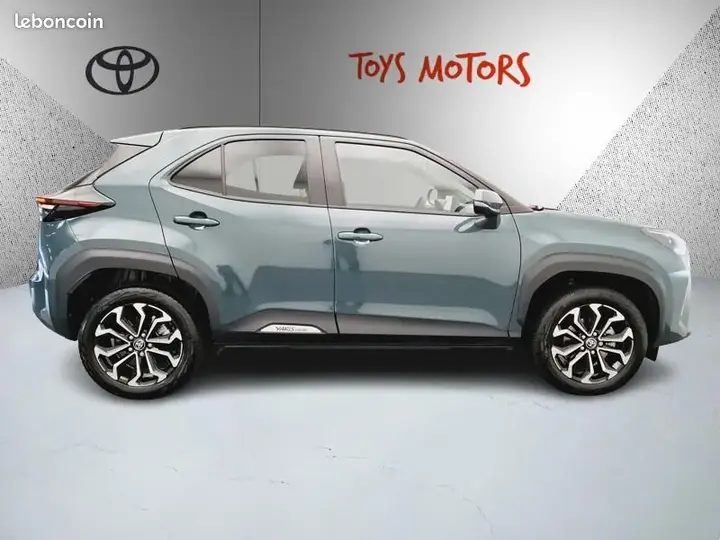 Toyota Yaris Cross 2025 photo 4