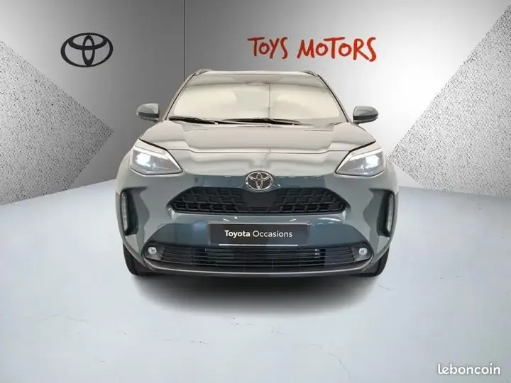 Toyota Yaris Cross 2025 photo 2