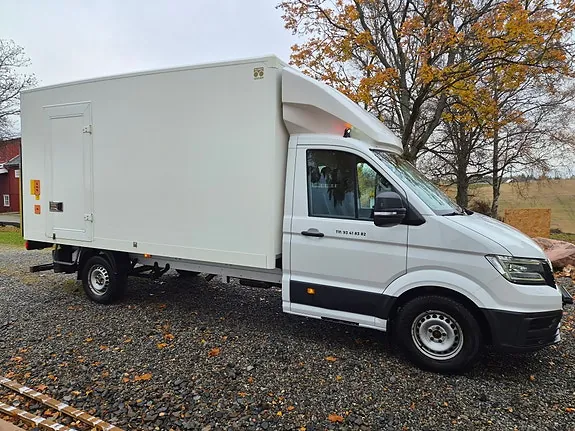 Volkswagen Crafter 35 2018 photo 2