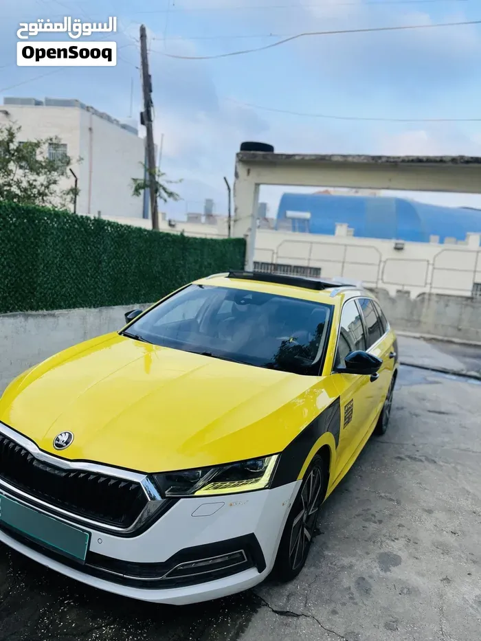Skoda Octavia 2021 photo 3