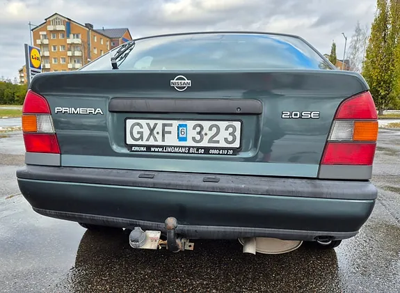 Nissan Primera 1995 photo 3