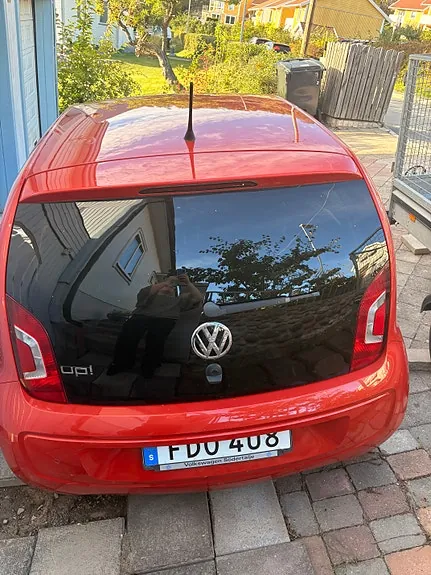 Volkswagen Up 2015 photo 3