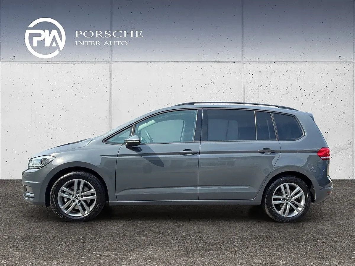 Volkswagen Touran 2025 photo 3