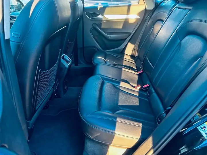 Audi Q3 2016 photo 5