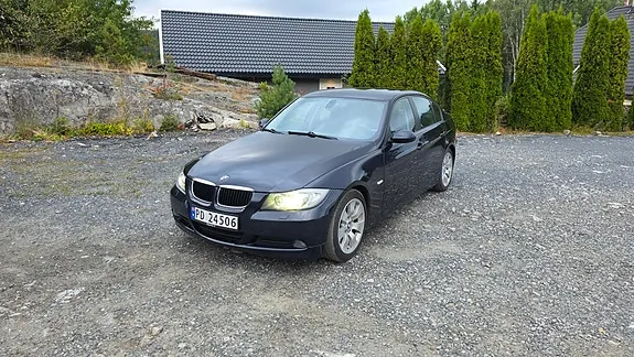 BMW 318I