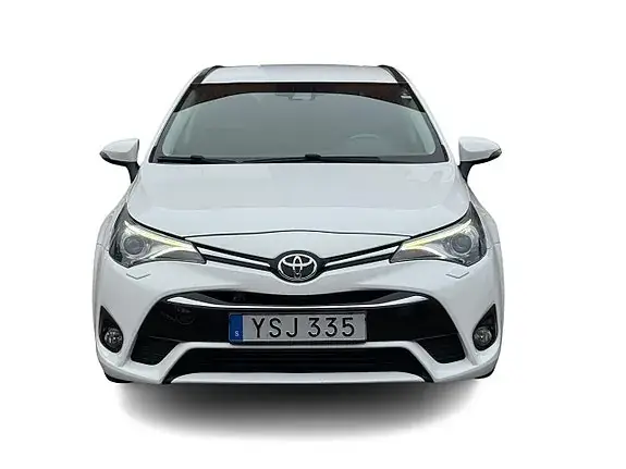 Toyota Avensis 2017 photo 2