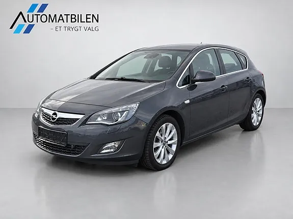 Opel Astra 2010 photo 3