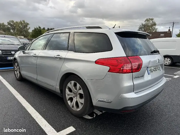 Citroen C5 Tourer 2010 photo 2