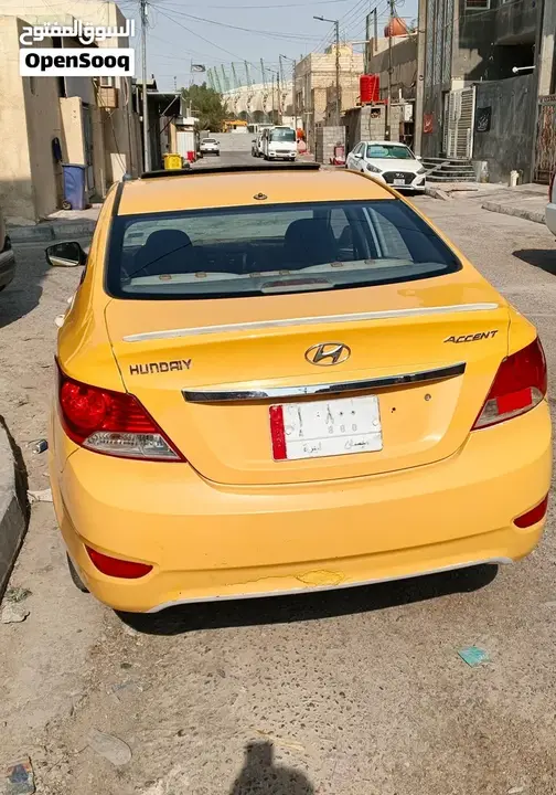 Hyundai Accent 2011 photo 3