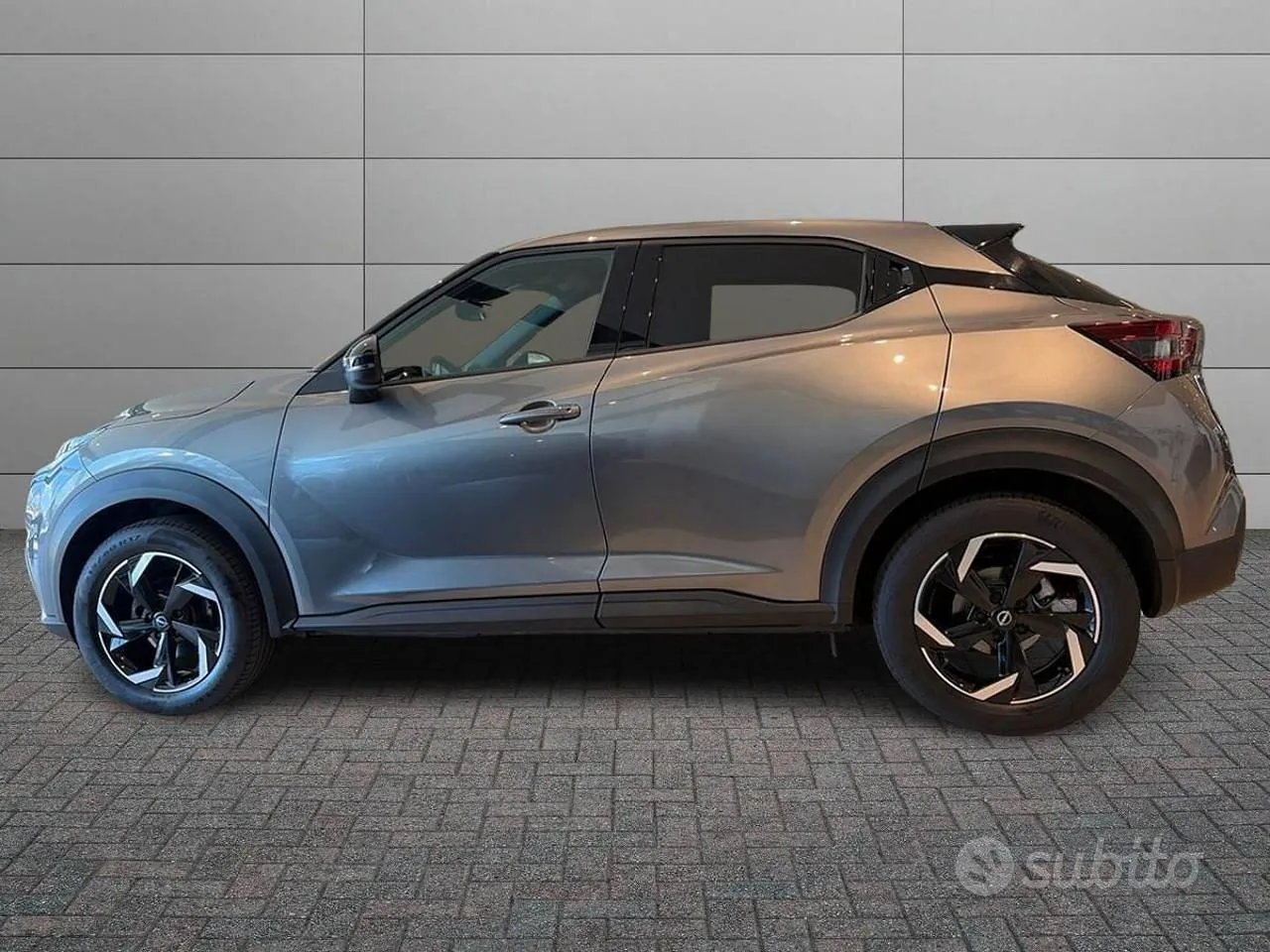 Nissan Juke 2023 photo 2